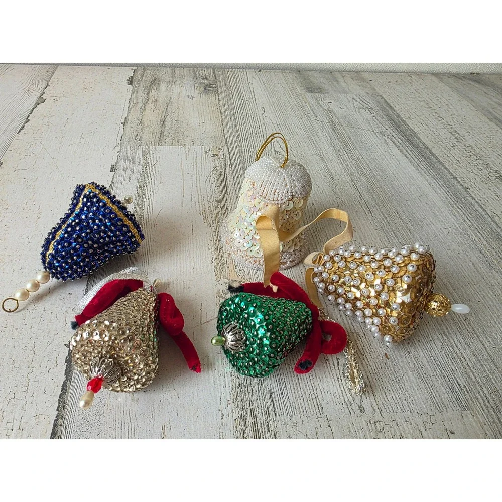 Vintage sequin push pin Bell ornament blue green